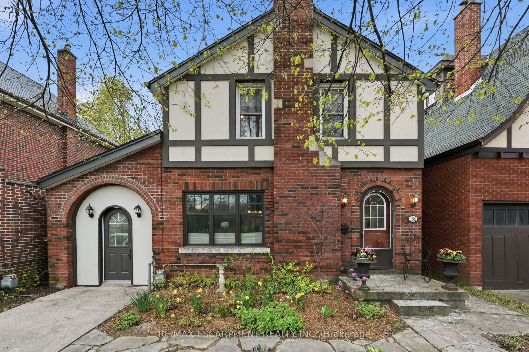 186 Dromore Crescent, Hamilton, ON, L8S 4B4