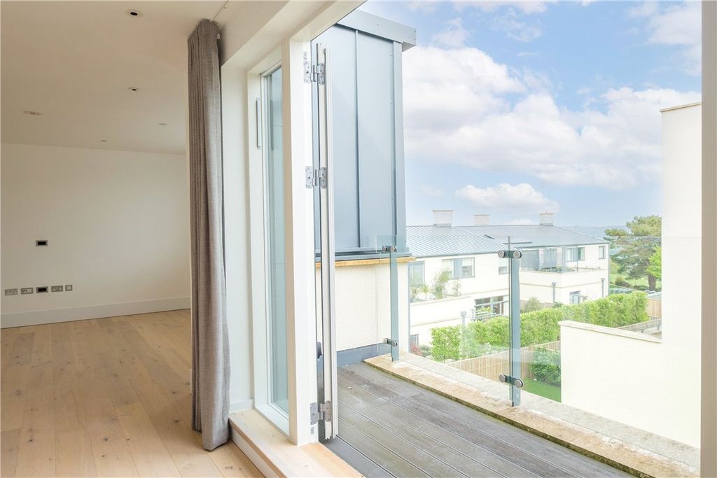 Additional image 5 of 3 bed flat to rentGranville Court, Granville Road, Bath, Somerset BA1