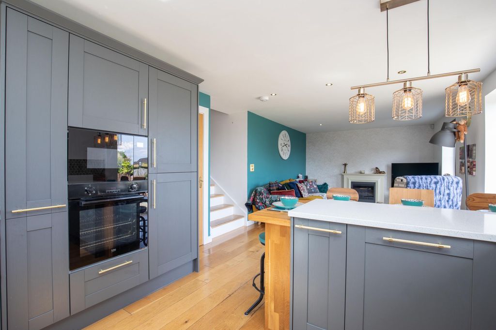 Additional image 17 of 3 bed detached house for saleAfal Sur, Barry CF63