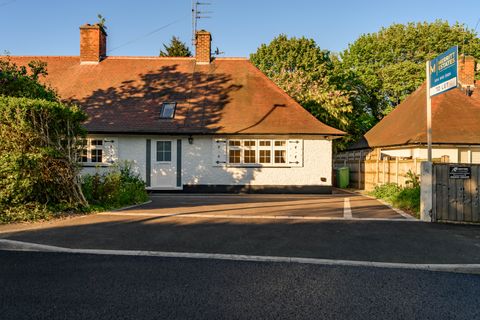 Orston Drive, Nottingham NG8