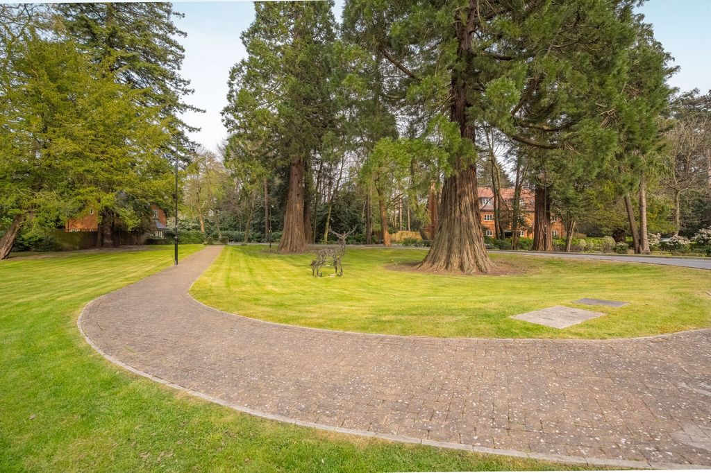 Additional image 12 of 3 bed flat for saleBoleyn Mews, Ascot SL5
