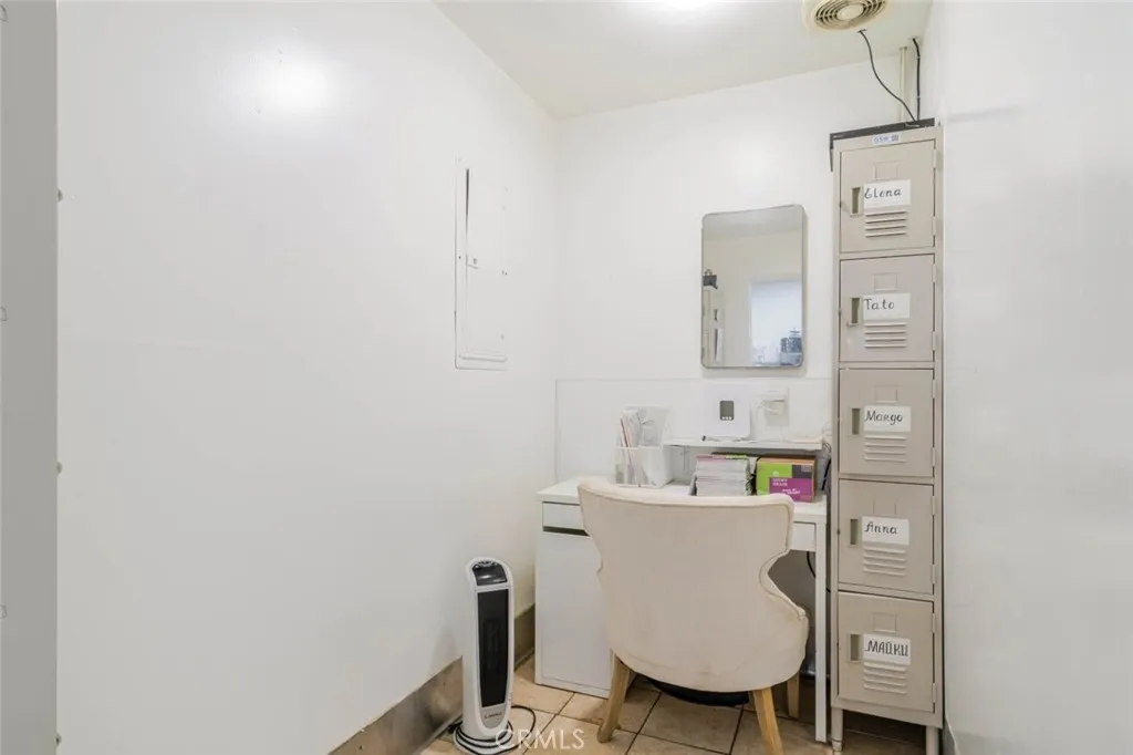 Additional image 44 of Saticoy Street, North Hollywood, CA 91605