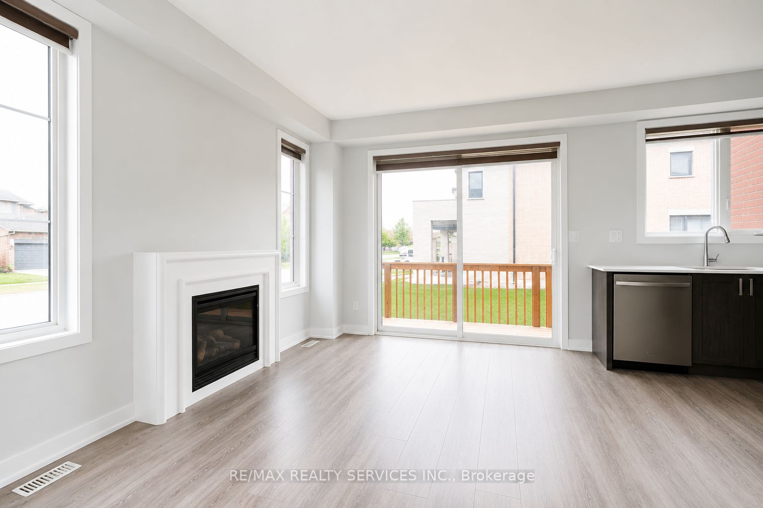 Additional image 5 of 98 Pine Gate Place E, Whitby, ON, L1R 2M5