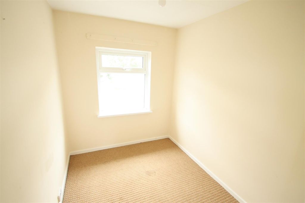 Additional image 10 of 3 bed end terrace house to rent30 Croob Park, Ballynahinch BT24