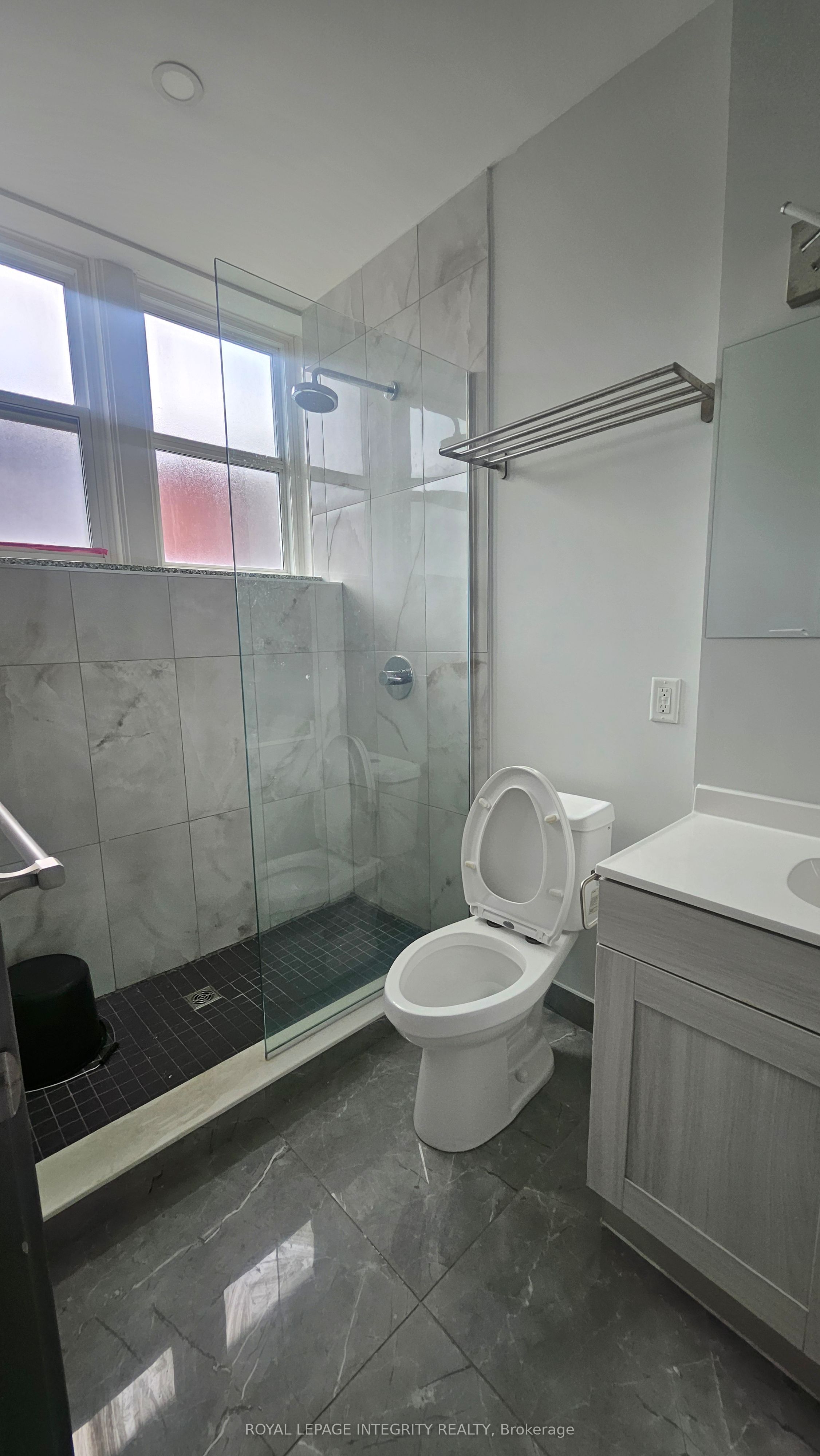 Additional image 5 of S08-61 Parent Avenue, Ottawa, ON, K1N 7A7
