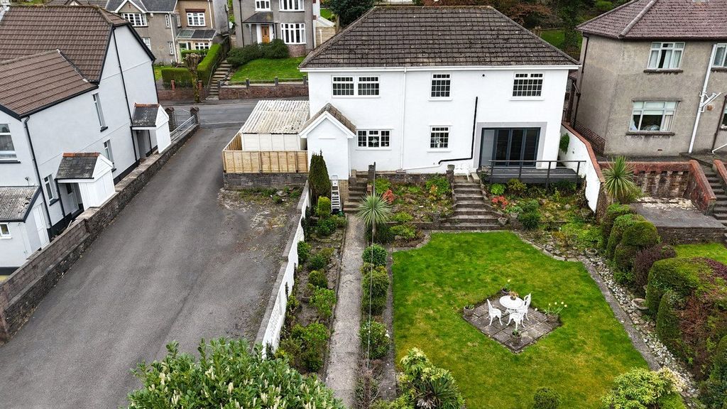 Additional image 14 of 5 bed detached house for saleHighmeade Vicarage Road, Tonypandy, Rhondda Cynon Taff CF40