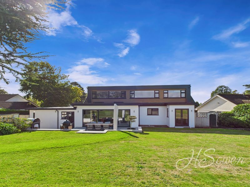 4 bed detached house to rentSeymour Drive, Torquay TQ2