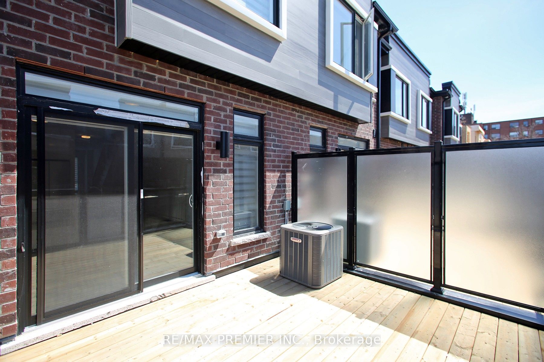 Additional image 4 of 73 Akil Thomas Gardens, Toronto, ON, M1P 0G3