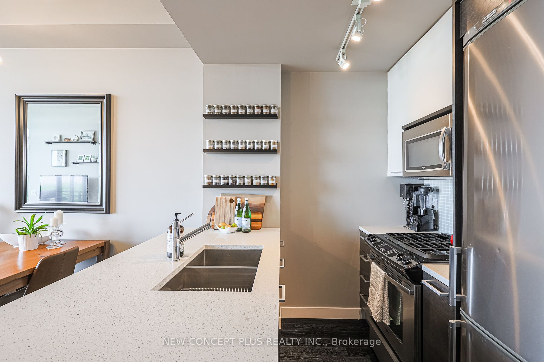 Additional image 5 of 634-90 Broadview Avenue, Toronto, ON, M4M 0A7