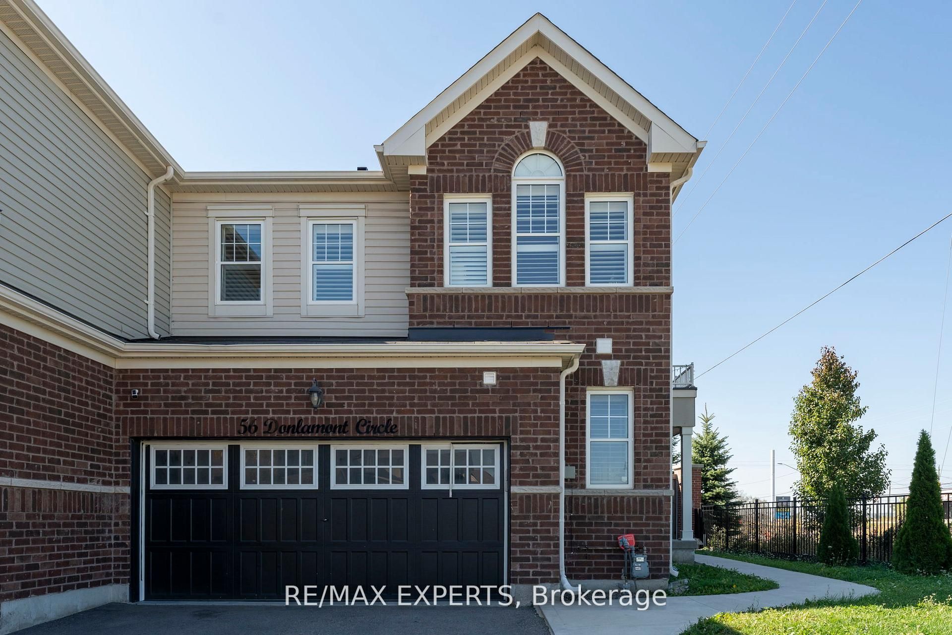 56 Donlamont Circle, Brampton, ON, L7A 4T5 photo 2