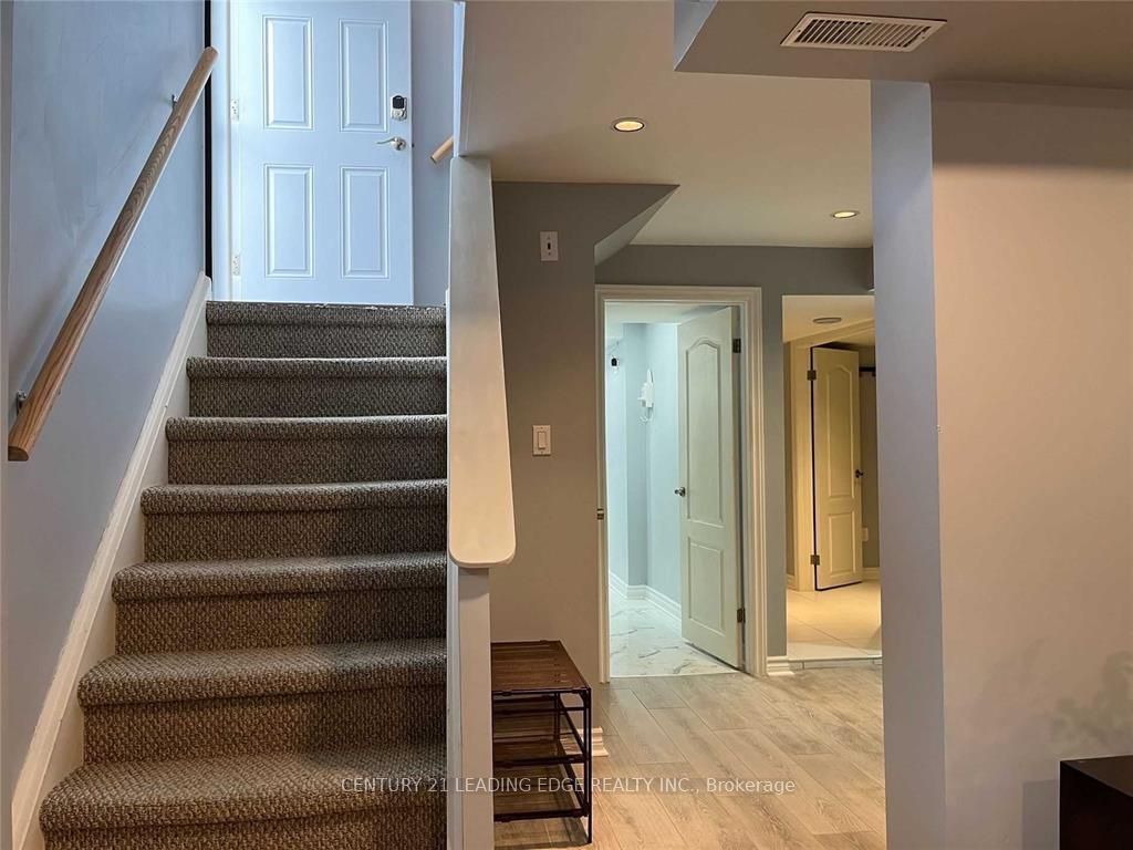 Additional image 5 of Bsmt-41 Roseglor Crescent, Toronto, ON, M1P 3T5