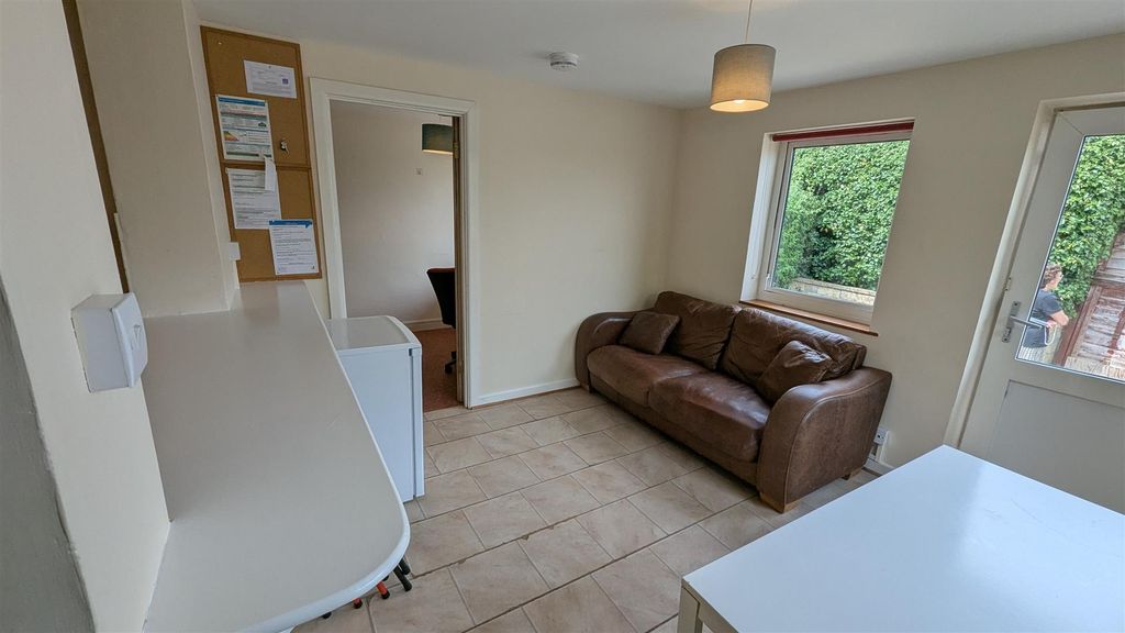 Additional image 13 of 6 bed shared accommodation to rentTeddington Close, Bath BA2