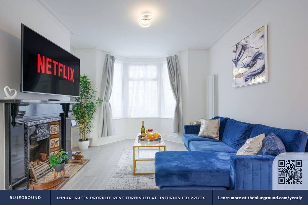 Additional image 3 of 3 bed flat to rentNorthampton District NN2