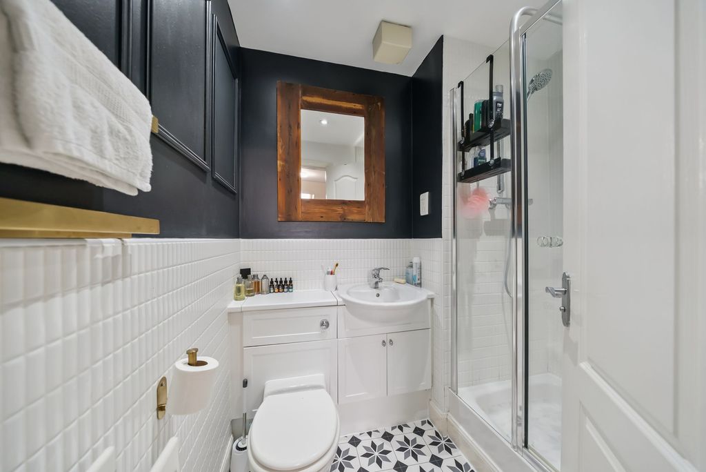 Additional image 16 of 2 bed flat for saleFlat 15, 3 Braid Avenue, Cardross G82