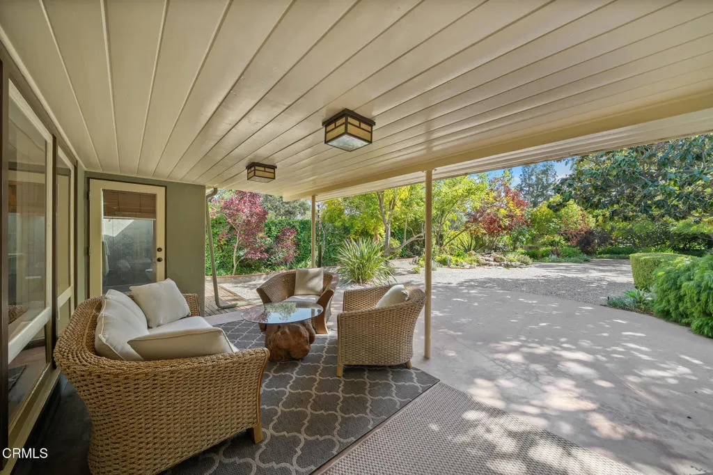 Additional image 60 of 2004 Glenview Terrace, Altadena, CA 91001