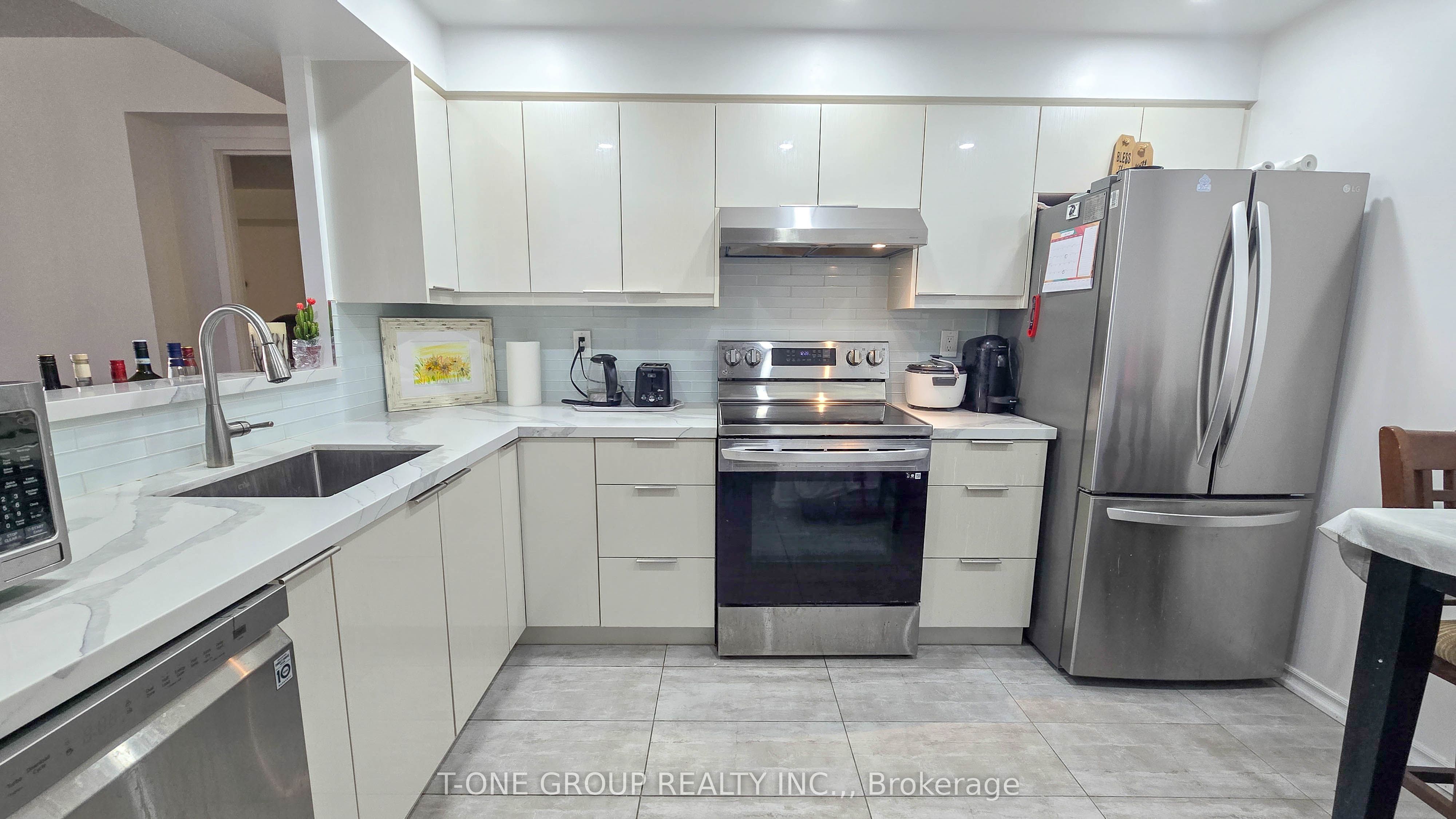 Additional image 2 of 516-4725 Sheppard Avenue E, Toronto, ON, M1S 5B3