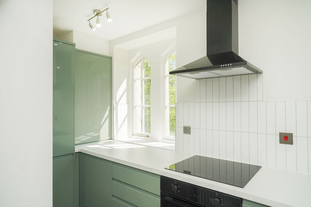 Additional image 11 of 2 bed flat to rentUnion Drive, Sheffield S11