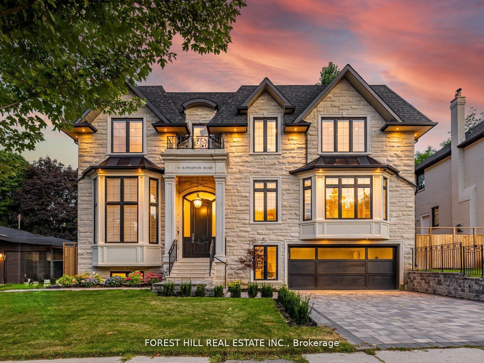 39 Rippleton Road, Toronto, ON, M3B 1H4