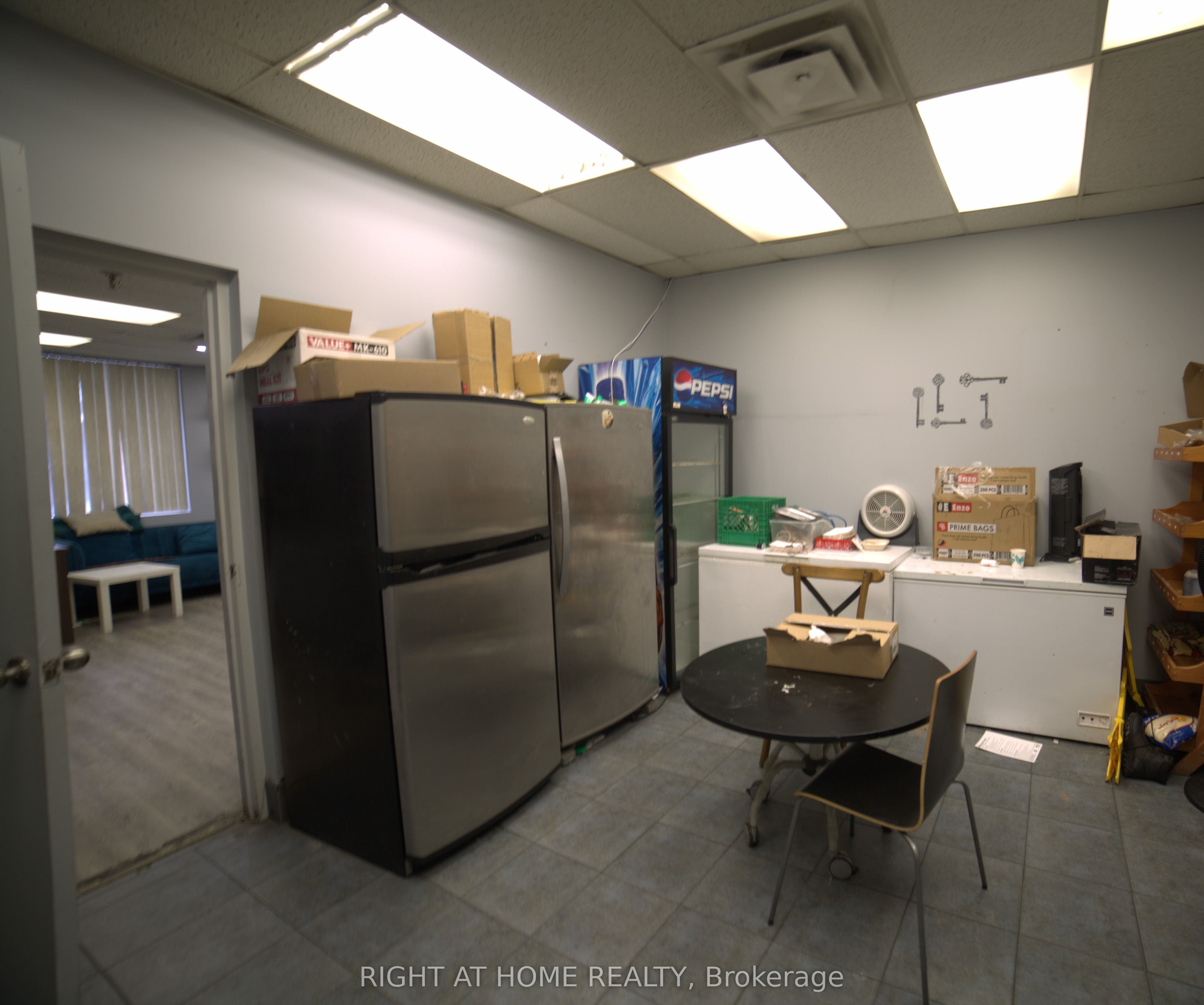 Additional image 4 of 112-2465 Cawthra Road, Mississauga, ON, L5A 3P2