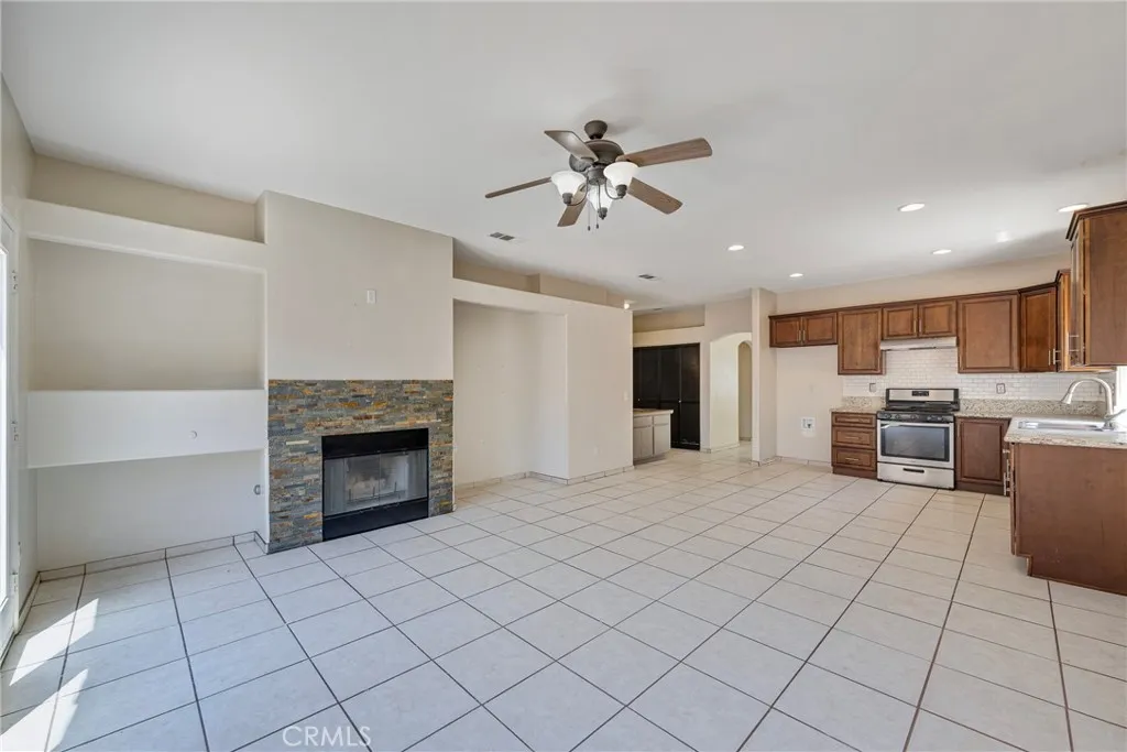 Additional image 90 of 15605 Jacara Ln, Moreno Valley, CA 92551