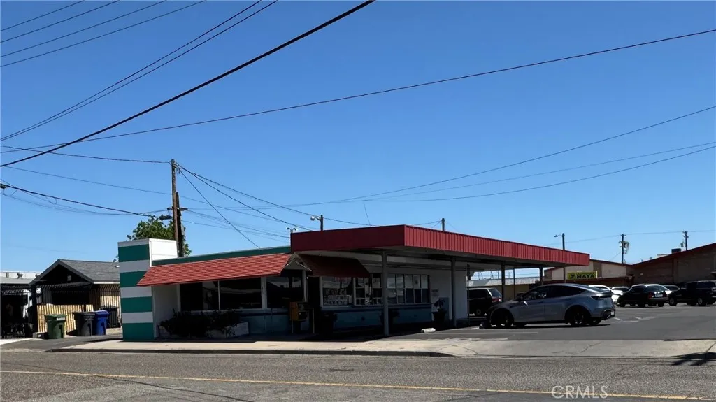 Additional image 20 of 690 C Street, Turlock, CA 95380