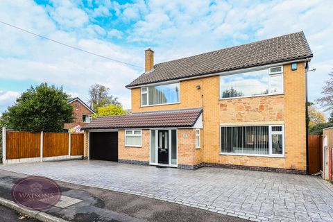 Cheslyn Drive, Nottingham NG8