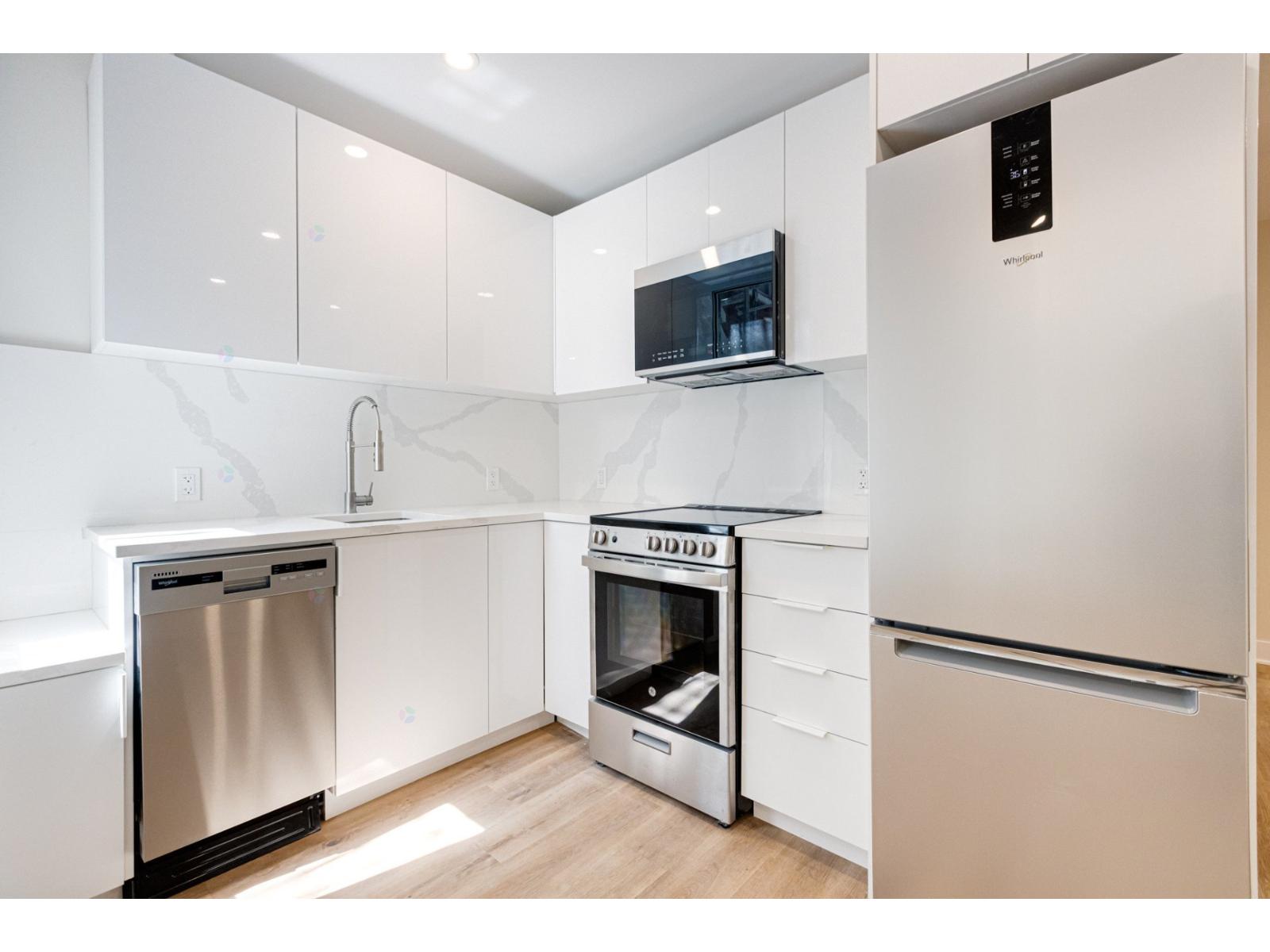 1660 Av. Papineau