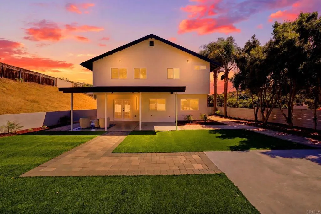 Additional image 2 of 2640 Chestnut Avenue, Carlsbad, CA 92010