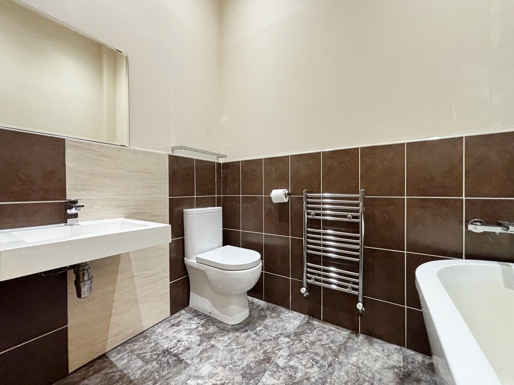 Additional image 10 of 2 bed flat to rentAuchingramont Road, Hamilton ML3