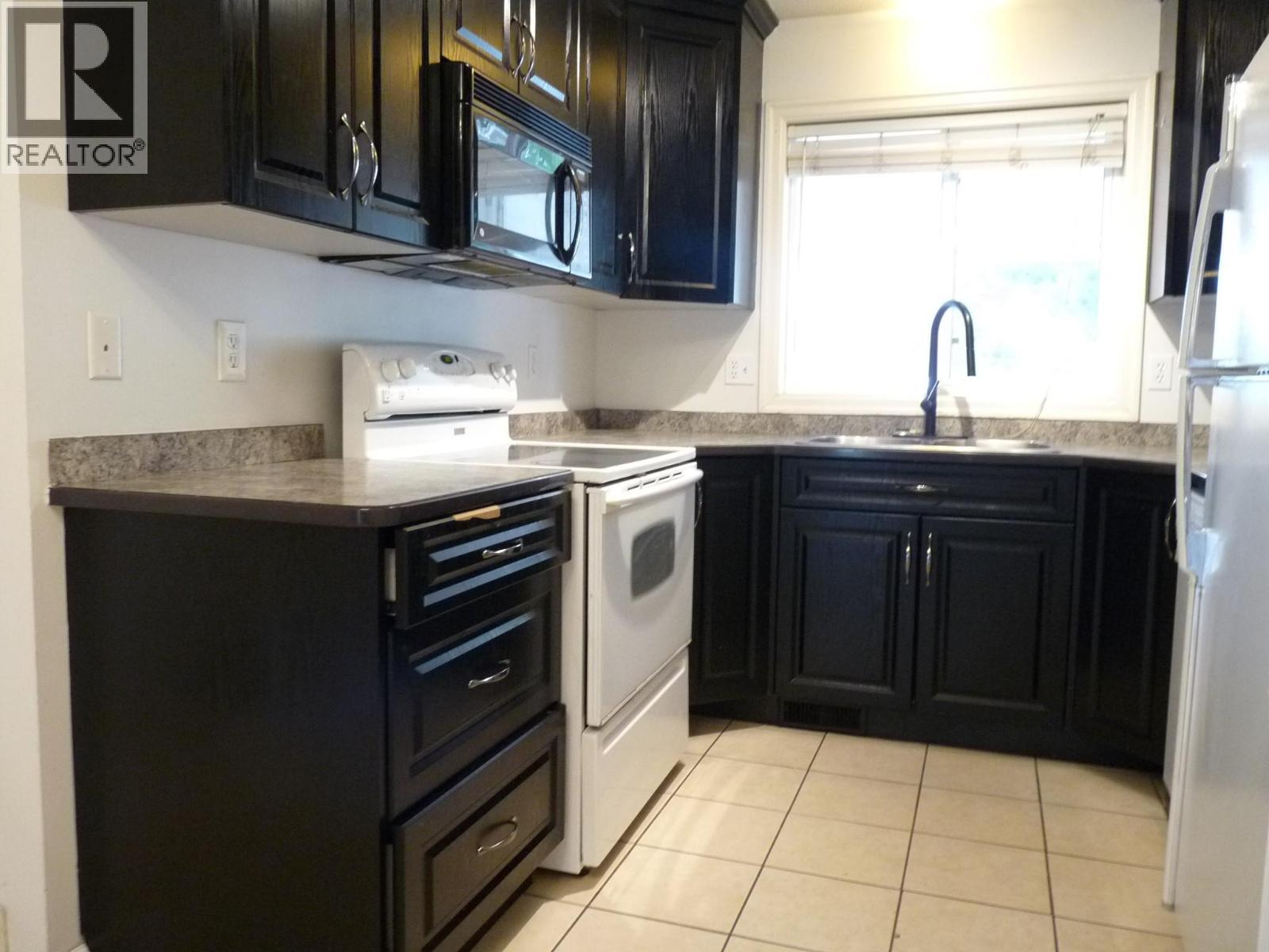 Additional image 3 of 3-790 Holt Street, Kamloops, BC, V2B5G4