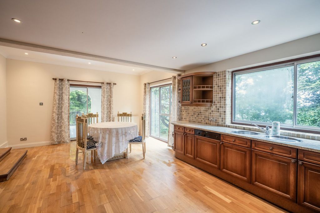 Additional image 4 of 4 bed detached house for salePen Y Bryn Road, Colwyn Bay LL29