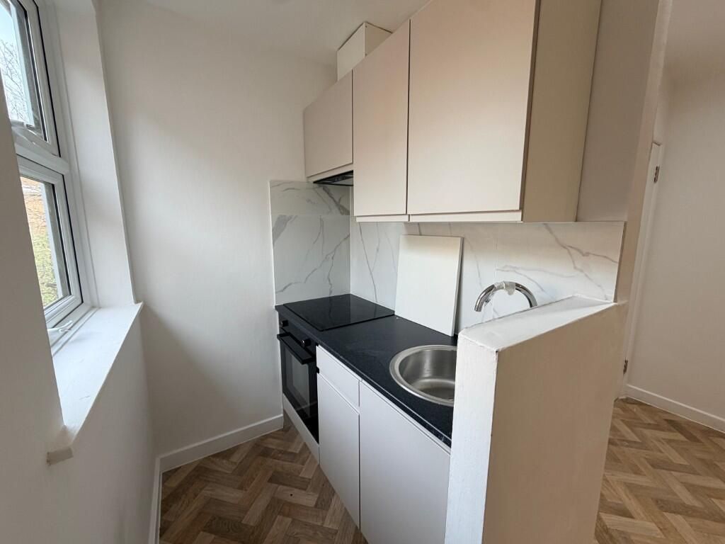 Additional image 10 of Studio to rent12 Studio Apartments, Cheapside, Luton LU1