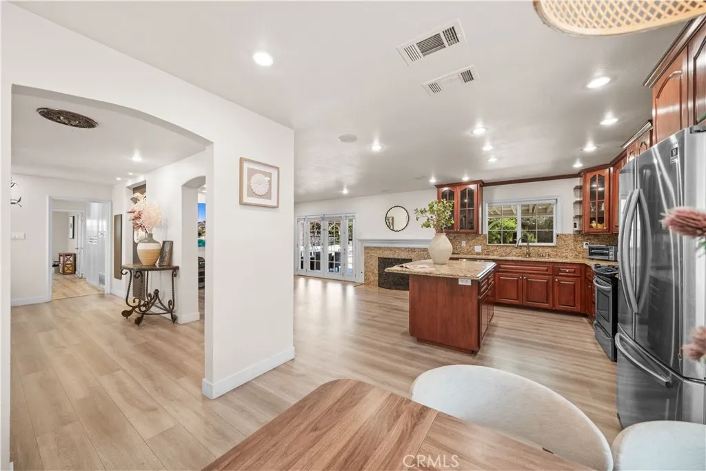 Additional image 41 of 818 W Bonnie Brae Court, Ontario, CA 91762