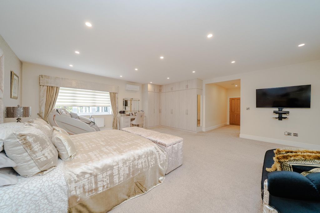 Additional image 26 of 6 bed detached house for saleBarlows Road, Edgbaston B15