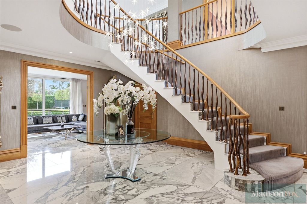 Additional image 37 of 8 bed detached house for saleStradbroke Drive, Chigwell, Essex IG7