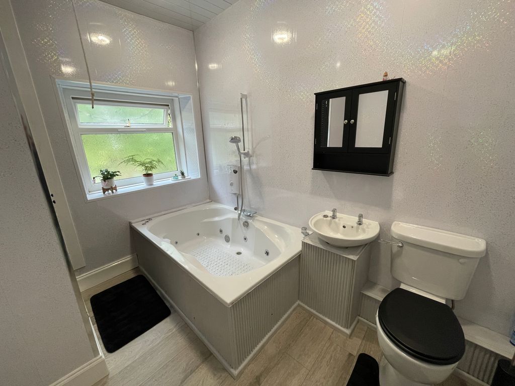 Additional image 10 of 3 bed end terrace house to rentGlyneath Rd, Neath SA11