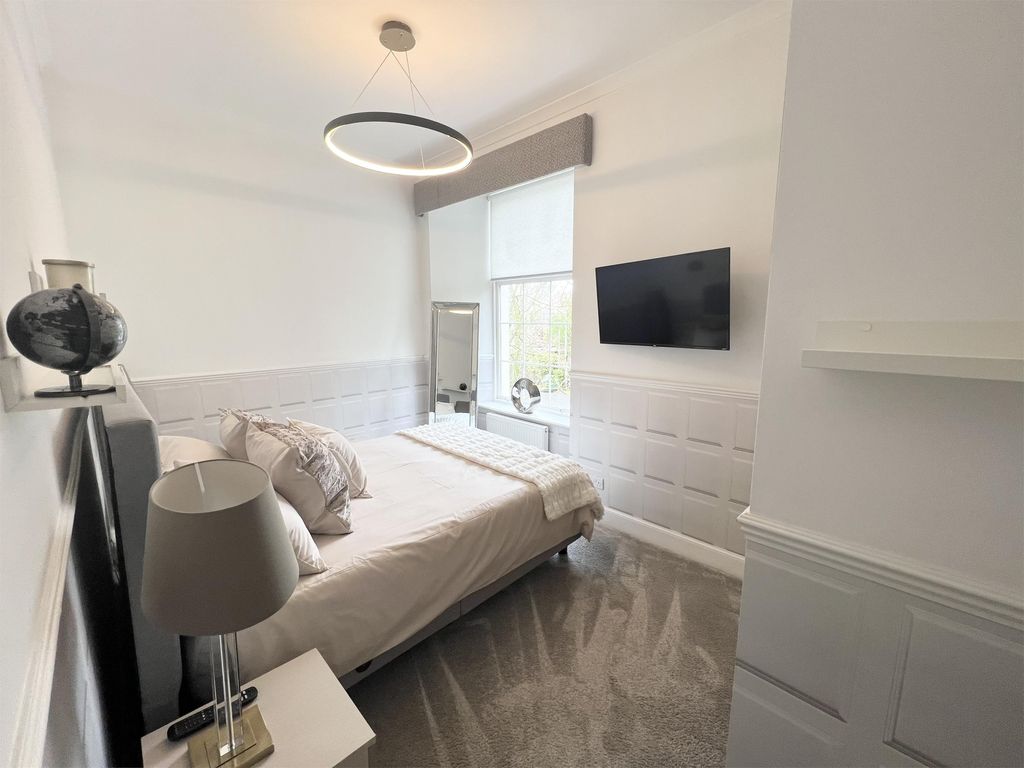 Additional image 7 of 2 bed flat for sale27 Academy Court, Irvine KA12