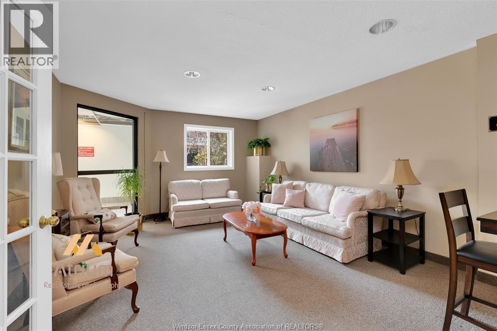 Additional image 4 of 206-3000 Sandwich Street, Windsor, ON, N9C4G3