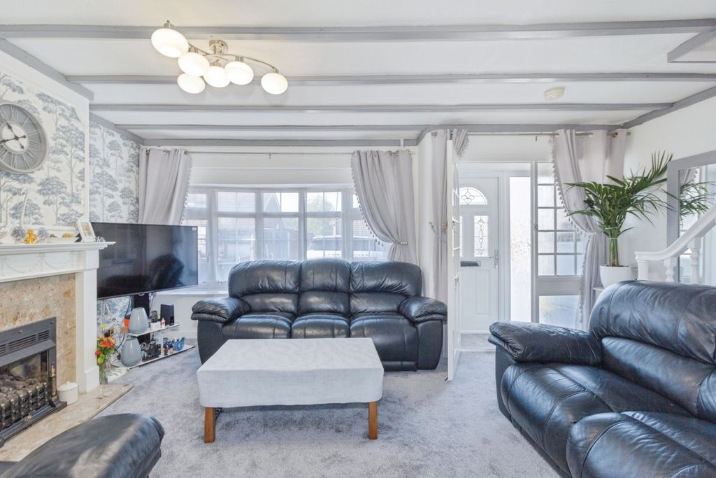 Additional image 5 of 3 bed semi-detached house for saleGrass Acres, Leicester LE3