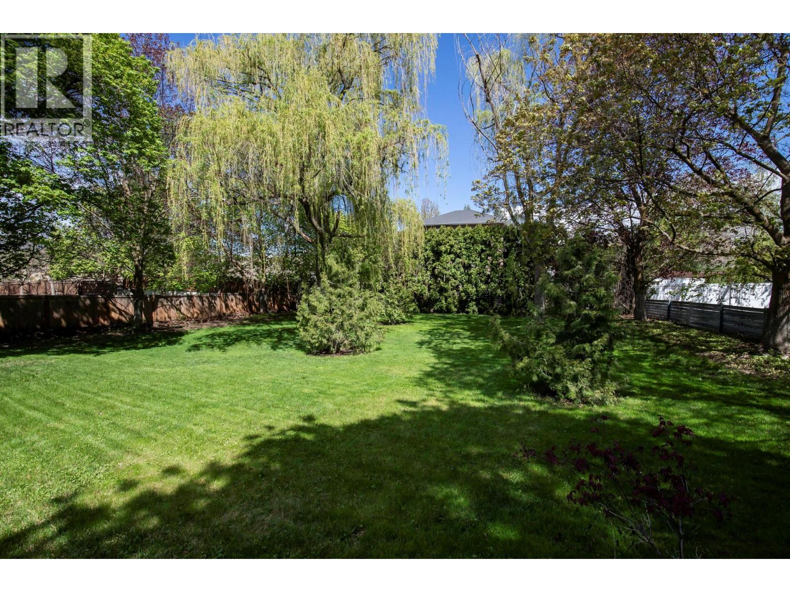 Additional image 3 of 4621 Parkridge Drive, Kelowna, BC, V1W3A9