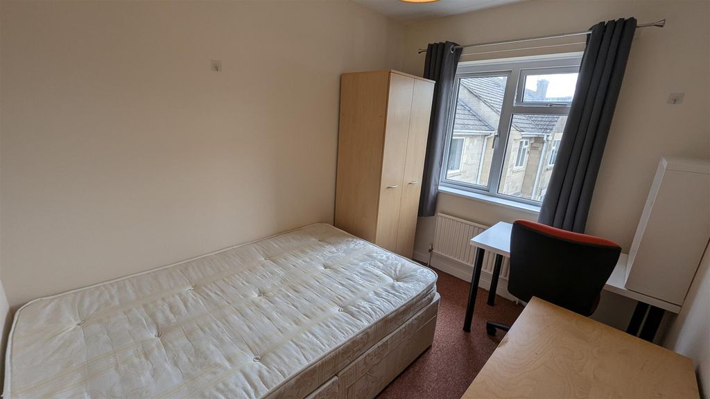 Additional image 41 of 6 bed shared accommodation to rentTeddington Close, Bath BA2