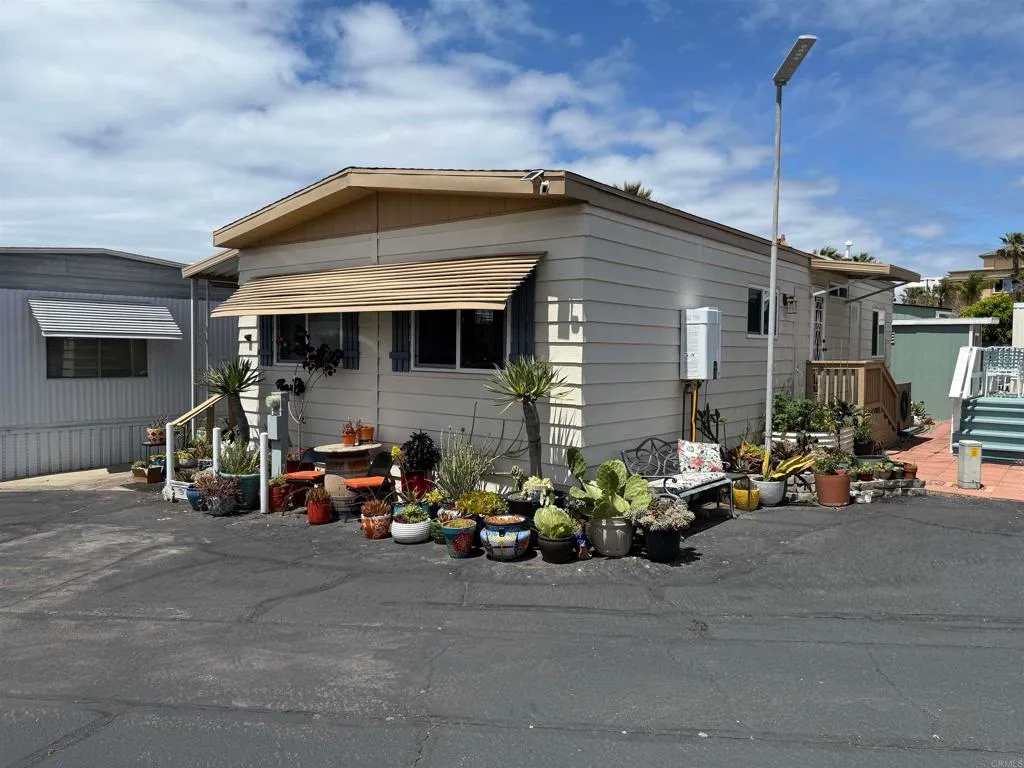 Additional image 20 of 900 N Cleveland Street Unit 3, Oceanside, CA 92054