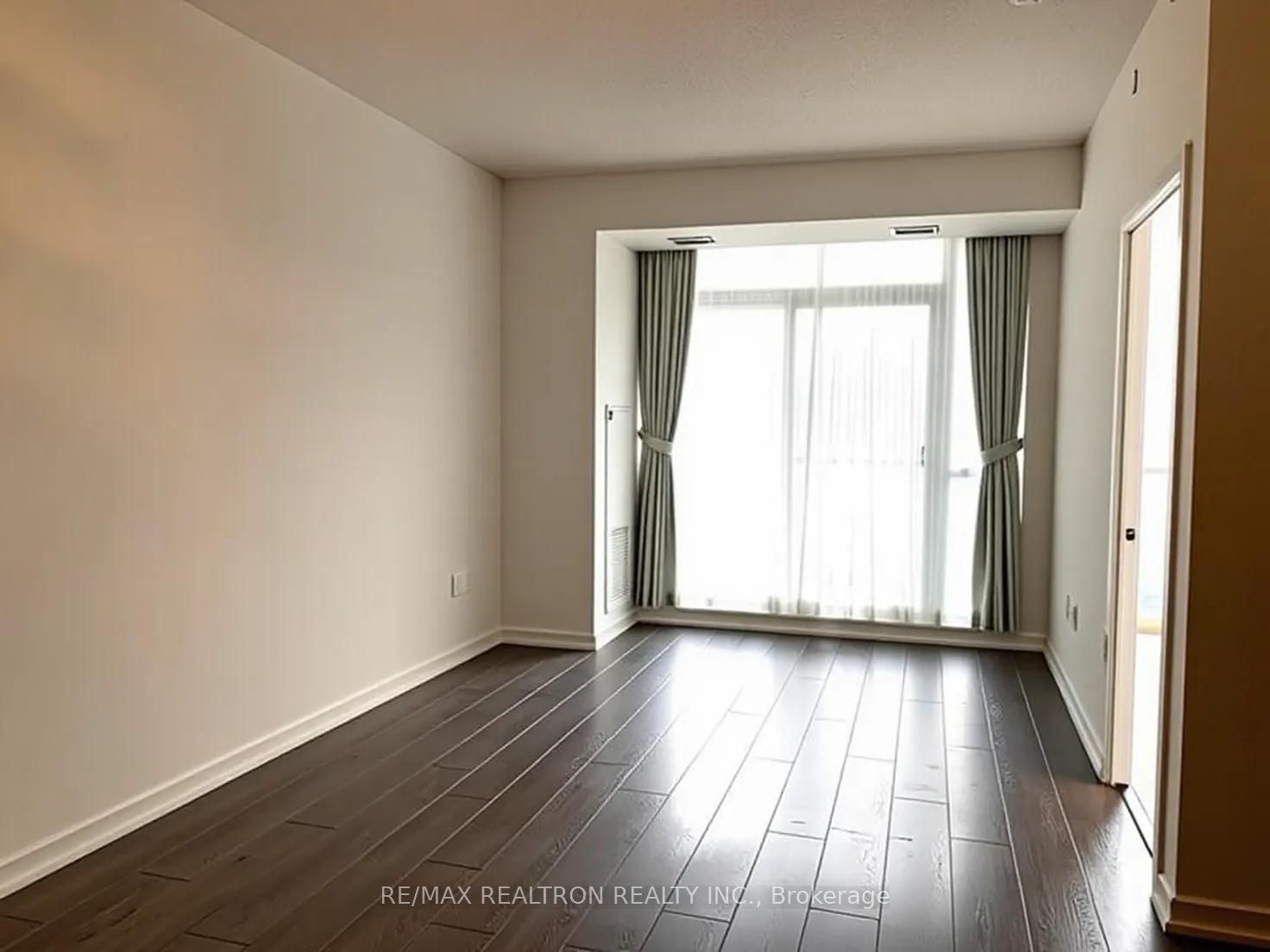 Additional image 2 of 2004-62 Forest Manor Road, Toronto, ON, M2J 0B6