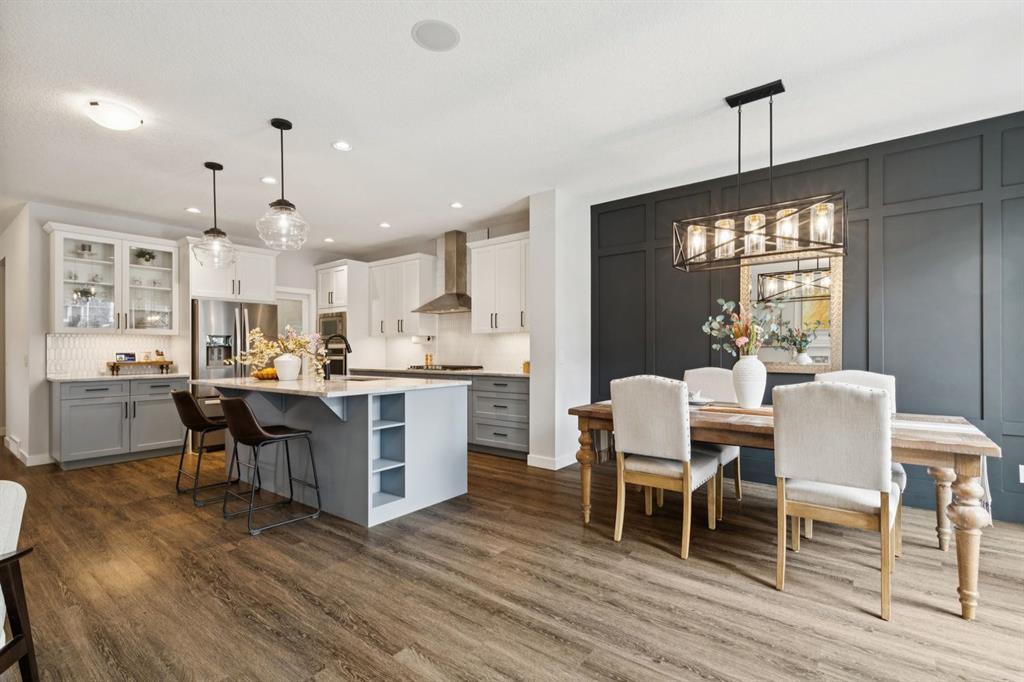Additional image 6 of 36 Crestbrook Link SW, Calgary, AB, T3B 1G9