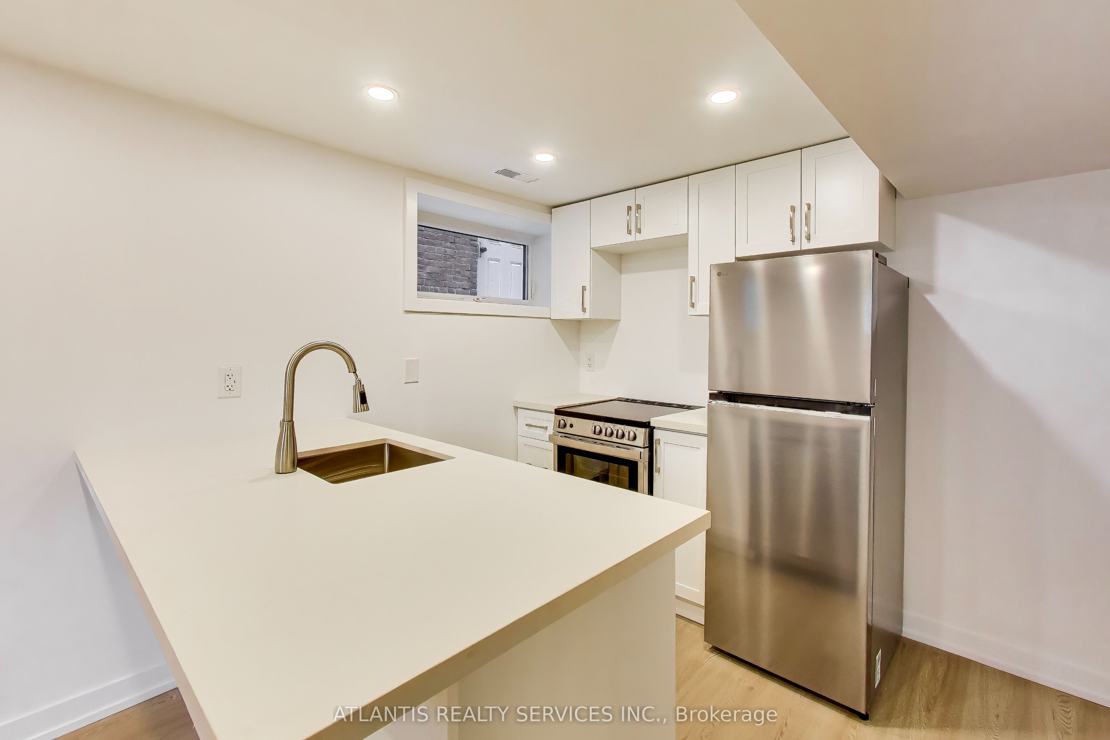 Additional image 3 of 4-681 Dovercourt Road, Toronto, ON, M6H 2W7