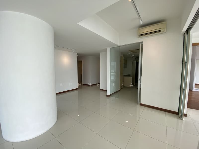 2 Marina Boulevard photo 5