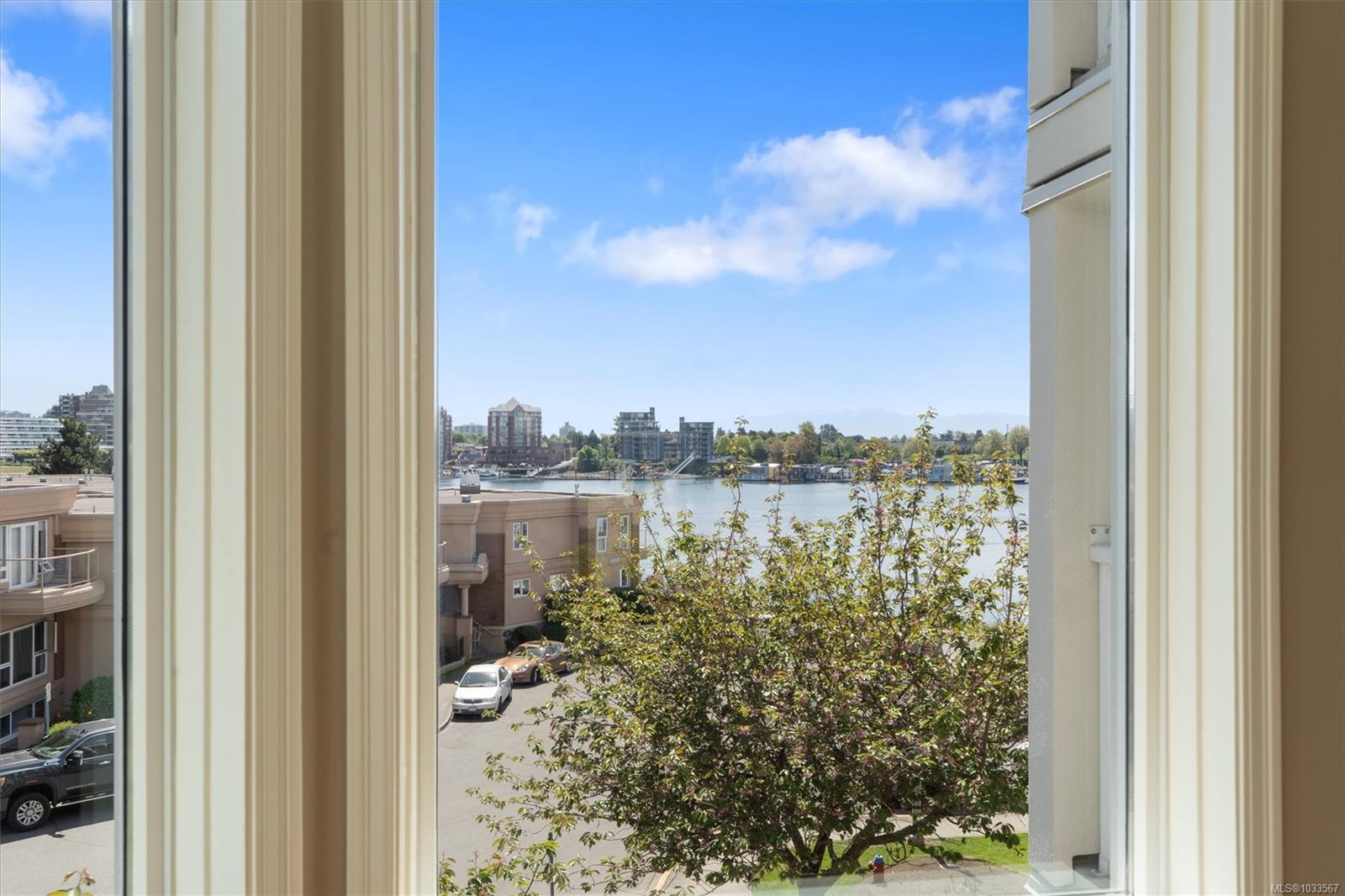 Additional image 3 of 318-10 Paul Kane Place, Victoria, BC, V9A 7J8