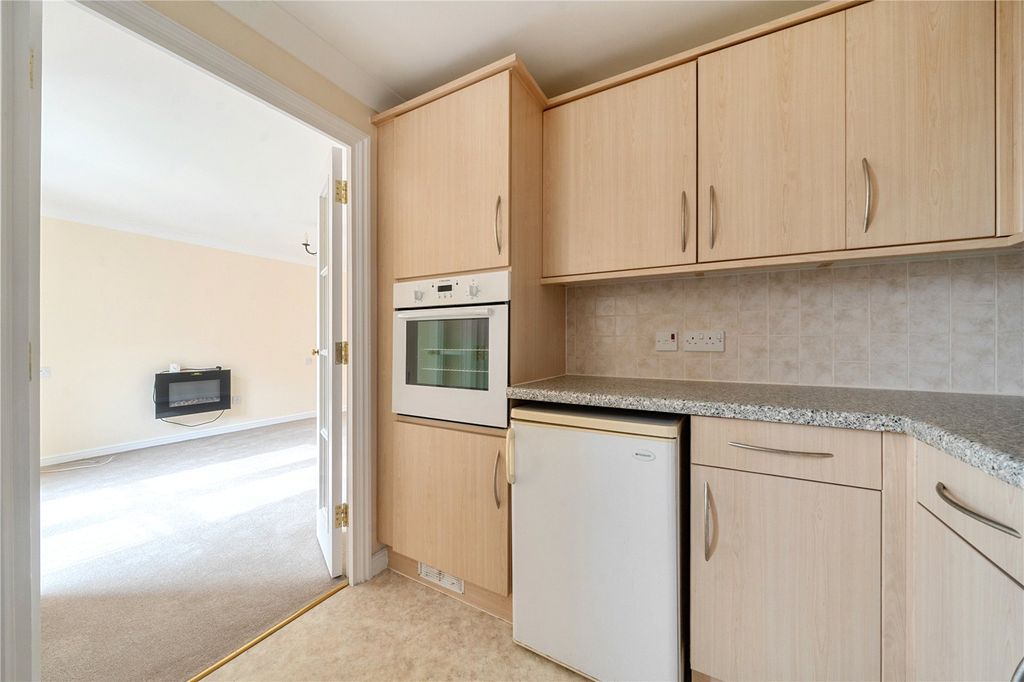 Additional image 5 of 1 bed flat for saleGwenllian Morgan Court, Heol Gouesnou, Brecon, Powys LD3