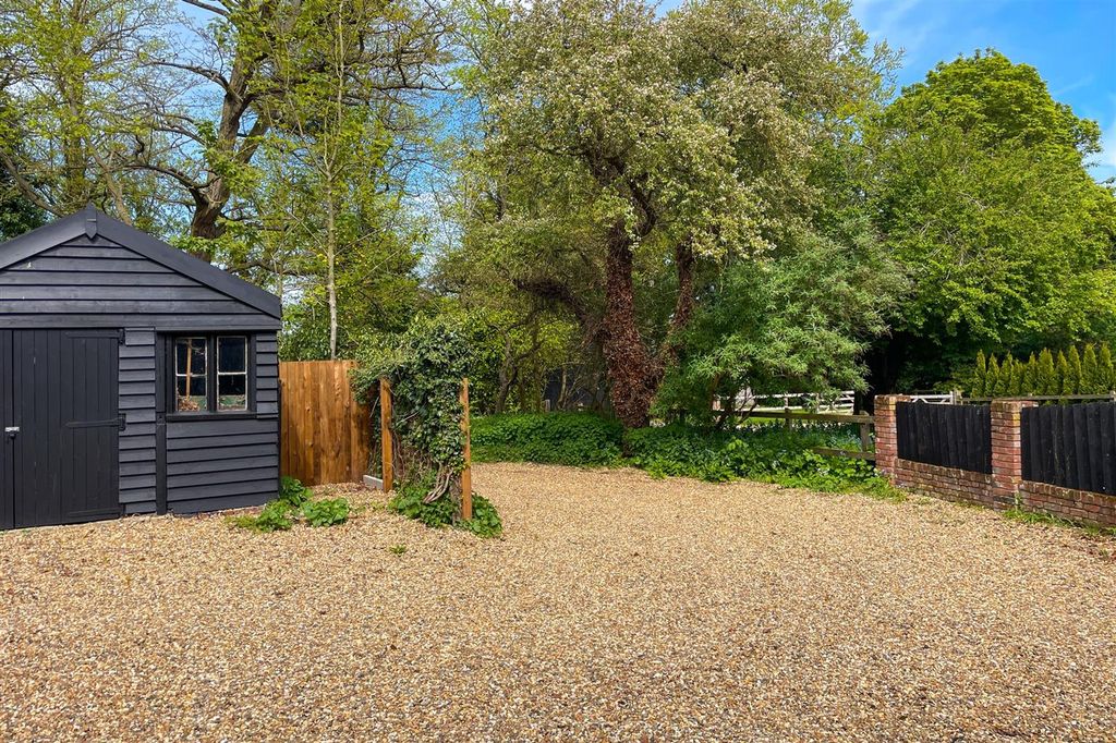Additional image 16 of 4 bed barn conversion to rentClaydon, Mockbeggars IP6