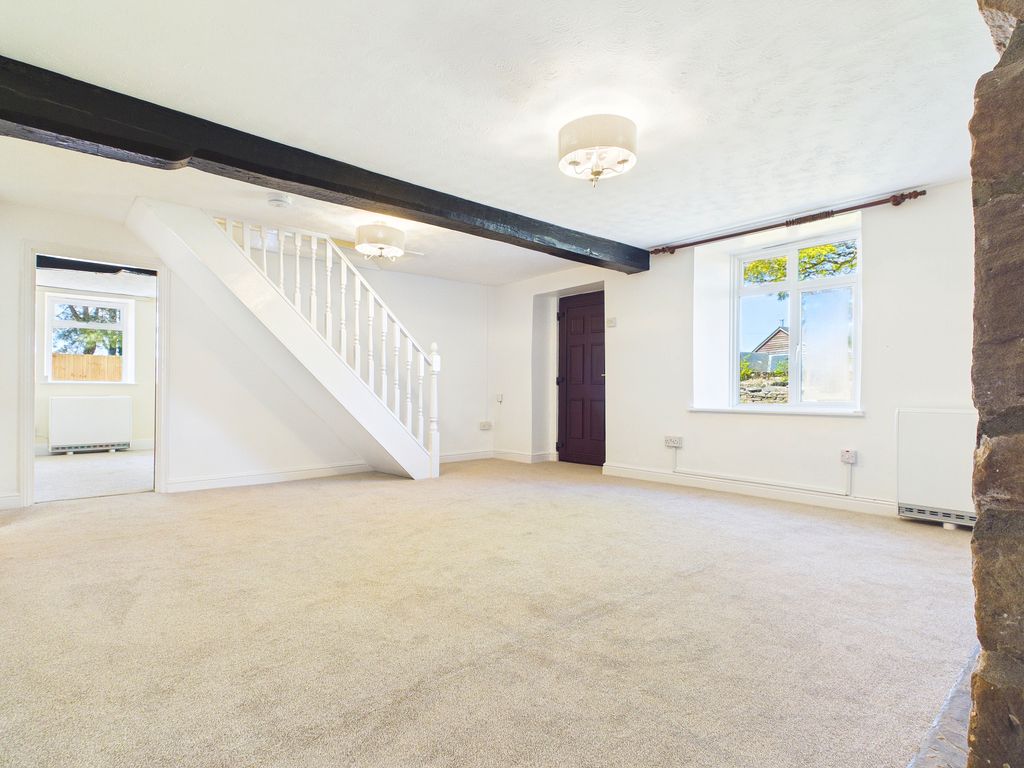 5 bed detached house to rentDevauden NP16 photo 4